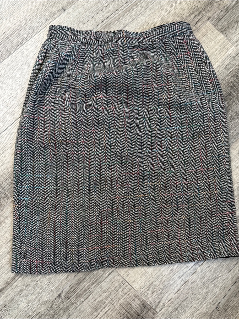Herringbone Wool-Blend Pencil Skirt in Gray with Subtle Color Accents